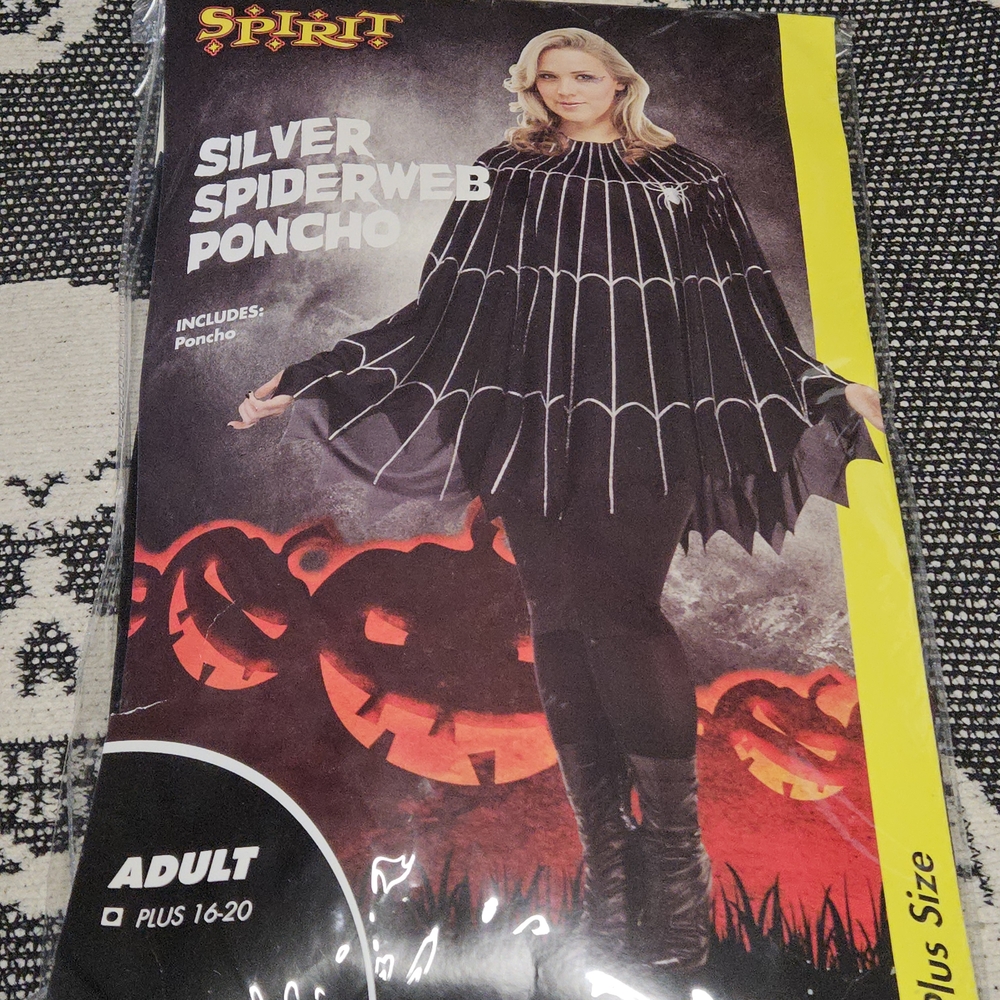 Spirit Silver Spiderweb Poncho Plus Size Costume